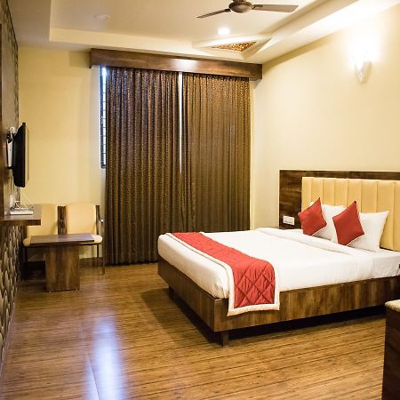 Hotel Mysore Republic Extérieur photo